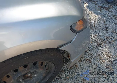 2010 Honda Civic Lx z USA, uszkodzony, nr VIN 19XFA1F55AE027848